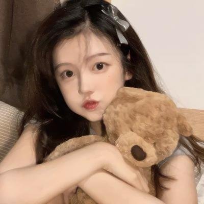 离婚后，她当场闪婚亿万富翁